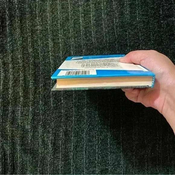 What Happened at Midnight (Hardy Boys, Book 10) by Franklin W. Dixon - Picture 5 of 7